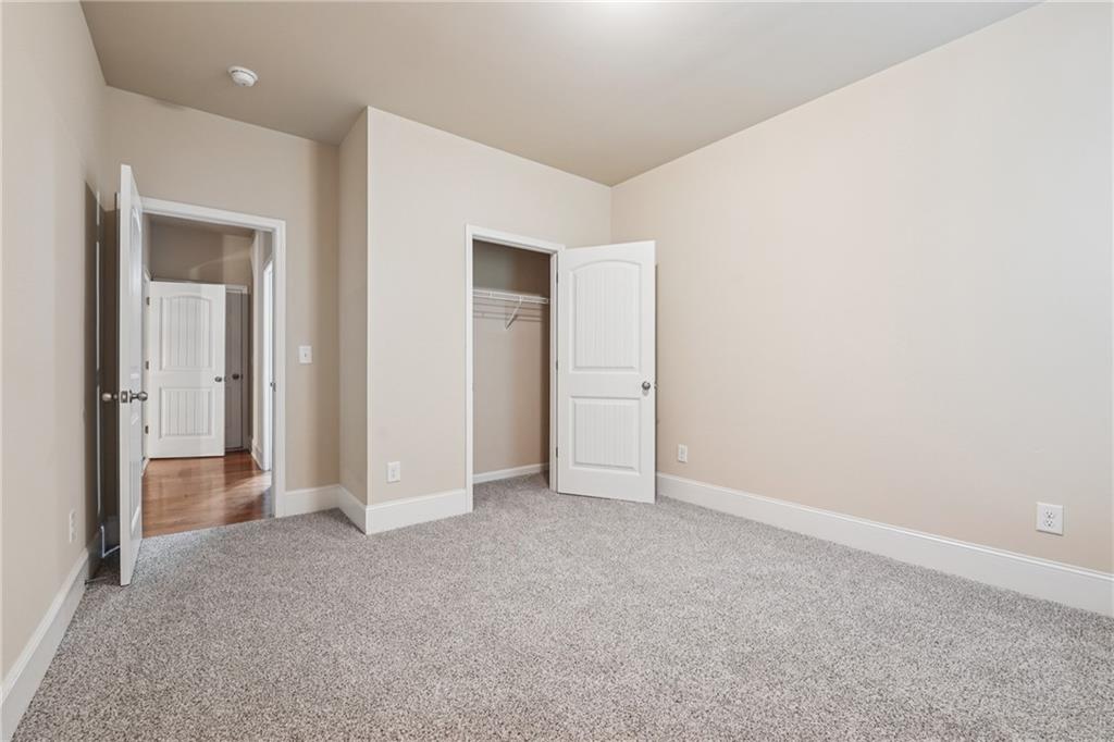 7678 Legacy Road, Flowery Branch, Georgia image 35