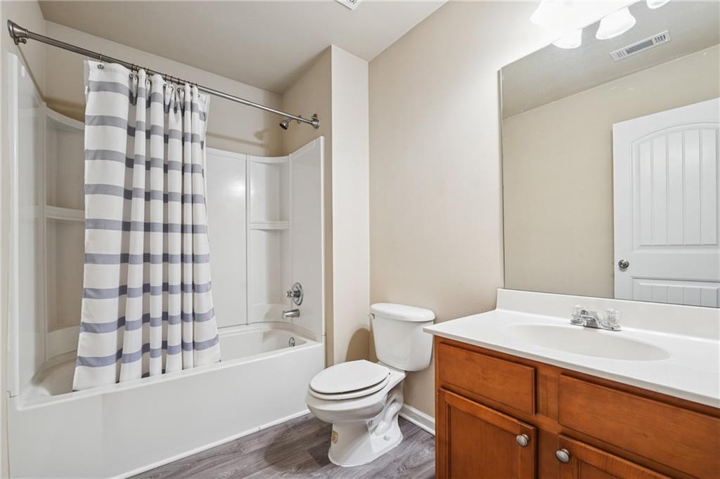 7678 Legacy Road, Flowery Branch, Georgia image 38