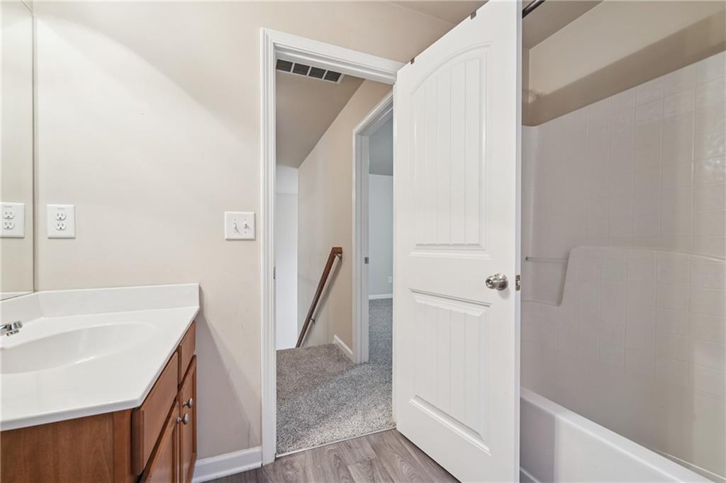 7678 Legacy Road, Flowery Branch, Georgia image 30
