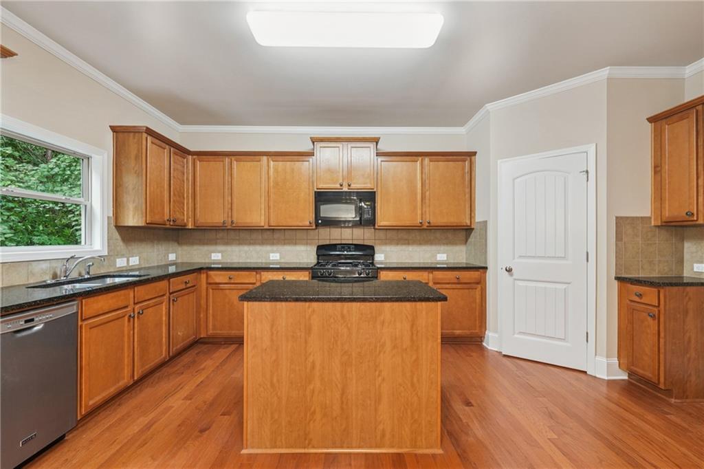 7678 Legacy Road, Flowery Branch, Georgia image 9