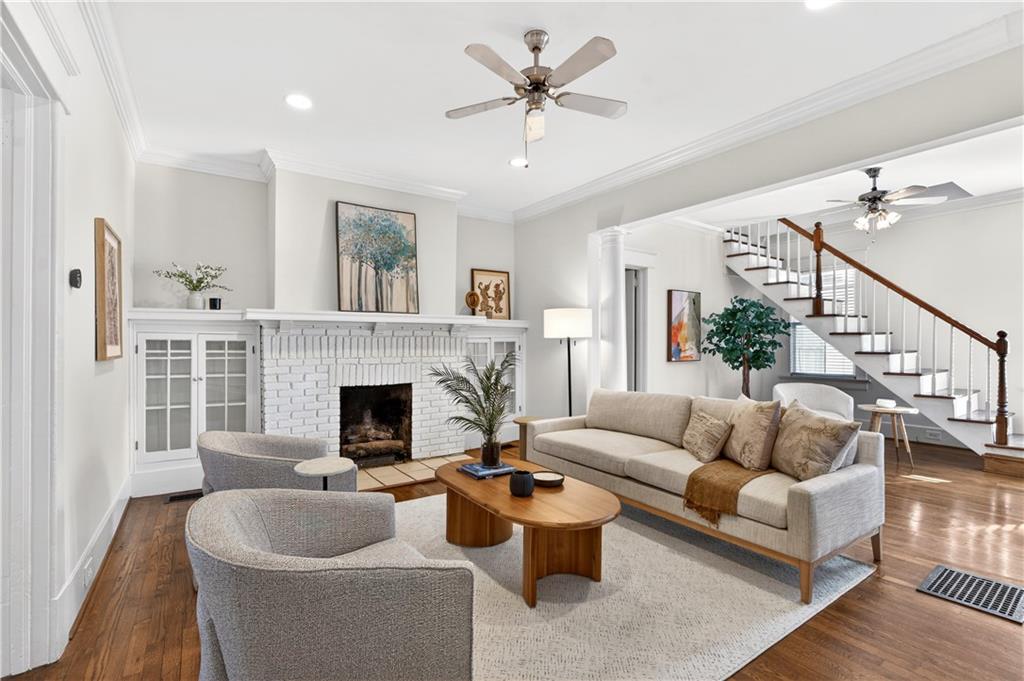 1113 Monroe Drive NE