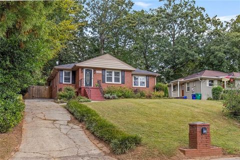 2064 Edgemore Drive Atlanta GA 30316