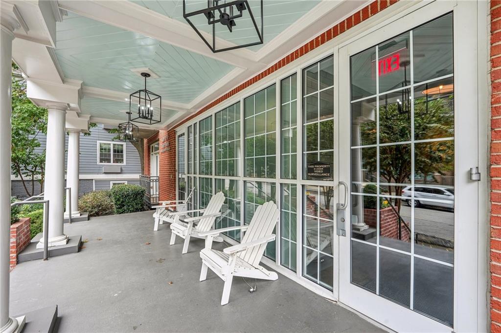 206 NE 11th Street NE PH703
