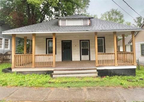 Homes For Sale - 4 Ivy Street<br/> Newton County, Porterdale, GA 30014