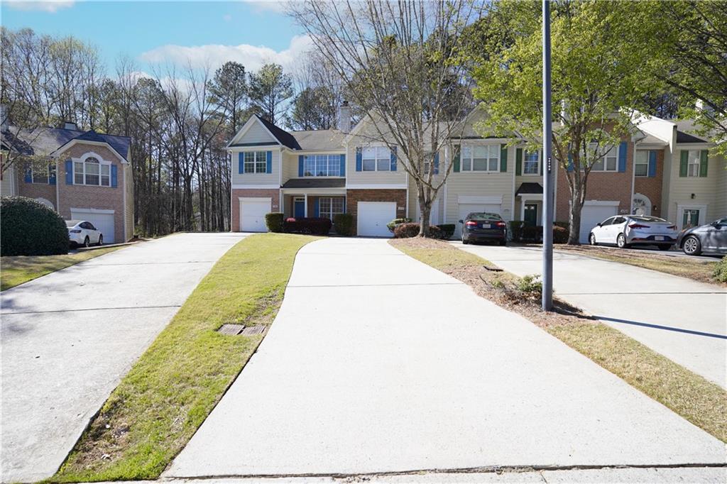 5770 Terremont Circle, Norcross, Georgia image 3