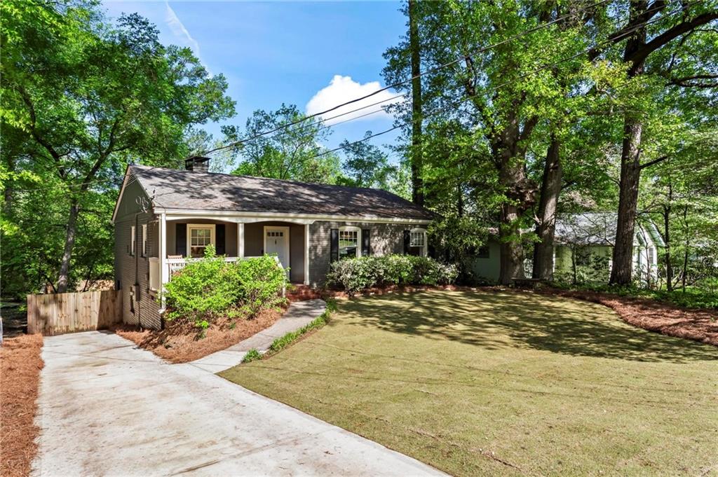 2336 Armand Road, Atlanta, Georgia image 2