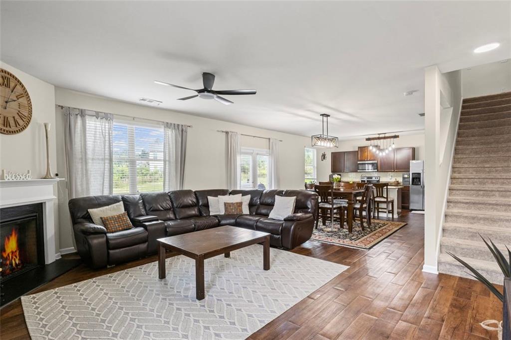 8553 BRAYLEN MANOR Drive