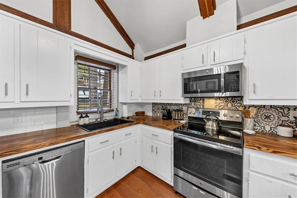 Lake Arrowhead - Residential