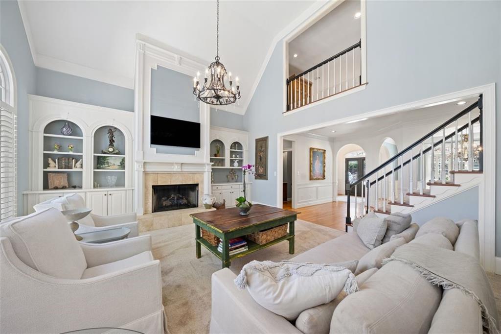 302 W Country Drive, Johns Creek, Georgia image 9