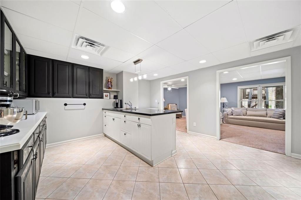 302 W Country Drive, Johns Creek, Georgia image 39