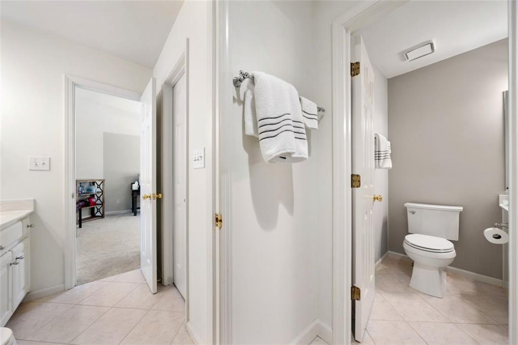 302 W Country Drive, Johns Creek, Georgia image 31