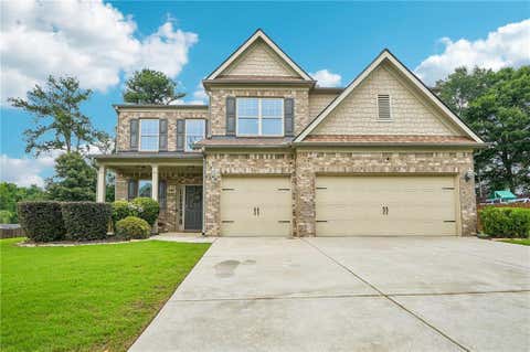 Homes For Sale - 2390 Cain Circle<br/> Dacula, GA 30019