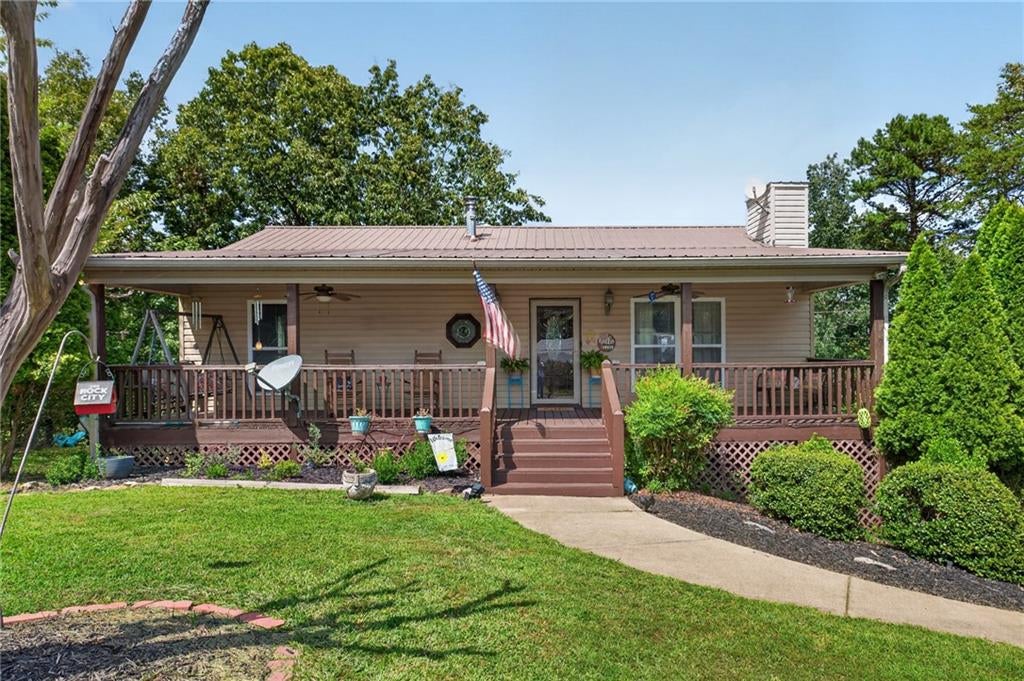 982 Raccoon Ridge