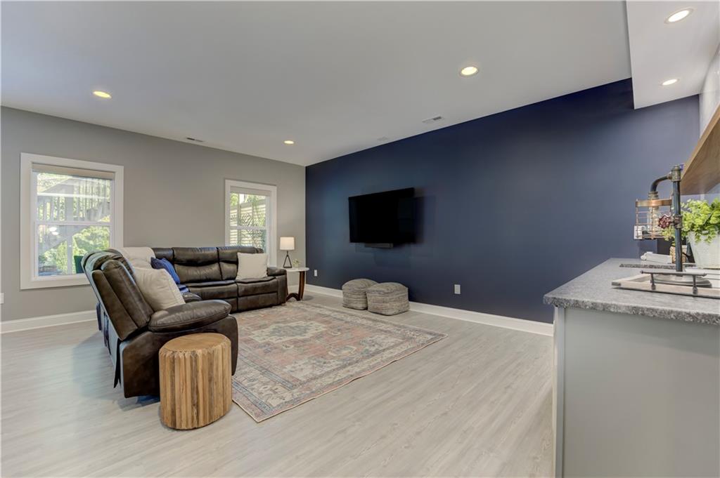 Inwood - Residential