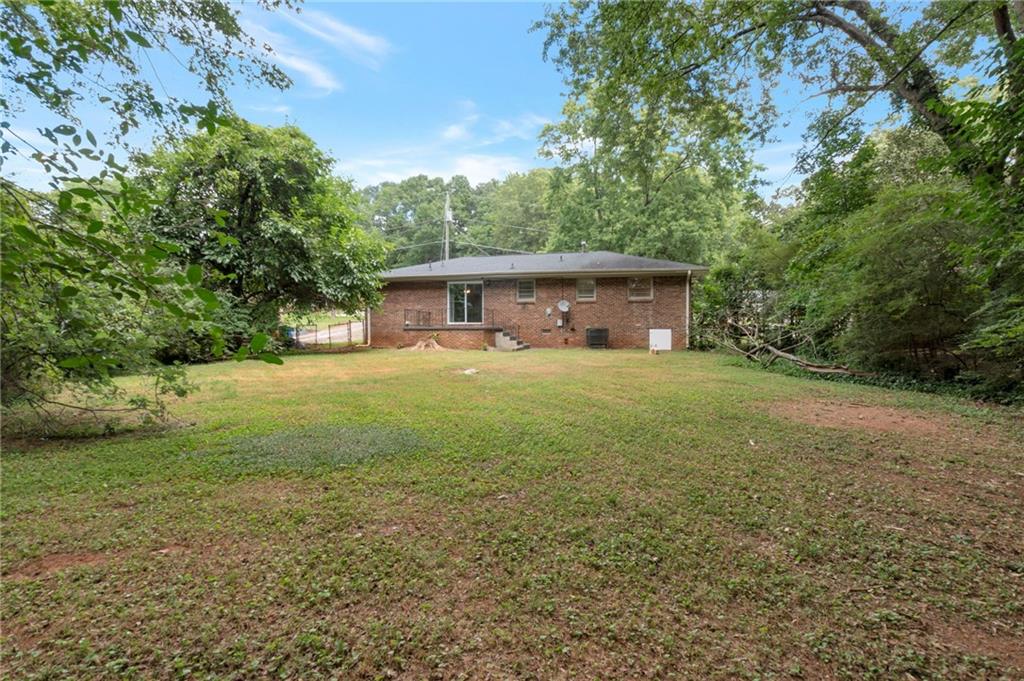 904 Pine Roc Drive