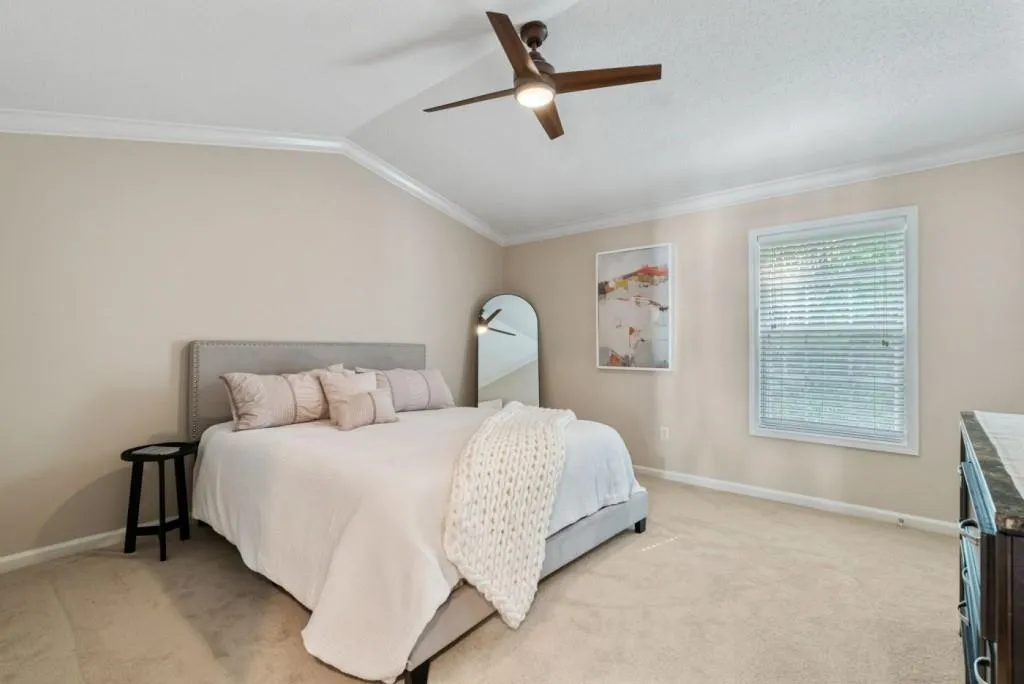 Smyrna, Georgia 30082, United States, 5 Bedrooms Bedrooms, ,3 BathroomsBathrooms,Residential,Active,146617