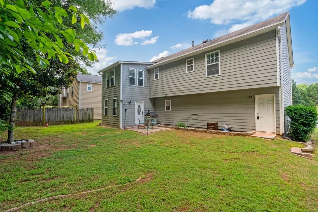 Smyrna, Georgia 30082, United States, 5 Bedrooms Bedrooms, ,3 BathroomsBathrooms,Residential,Active,146617