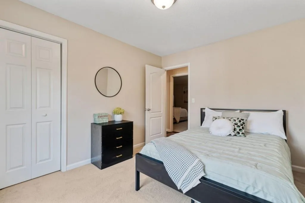 Smyrna, Georgia 30082, United States, 5 Bedrooms Bedrooms, ,3 BathroomsBathrooms,Residential,Active,146617