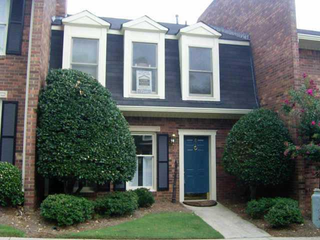 SPECTACULAR KITCHEN, SHOWS LIKE A MODEL! UPDATED, NICEST 2 BDRM EVER FOR SALE IN COMPLEX. NEAR BK OF COMPLEX, HDWDS ON BOTH LEVELS, FAM RM FPLC, GREAT QUIET COMPLEX & GOOD BOARD OF DIRECTORS.