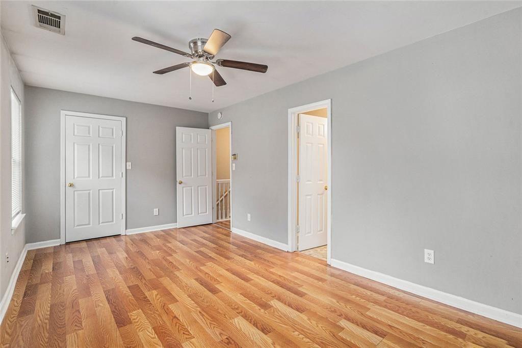 TWIN BRIDGES - Residential