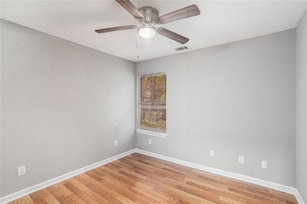 TWIN BRIDGES - Residential