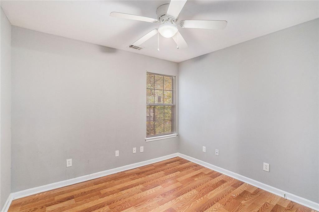 TWIN BRIDGES - Residential