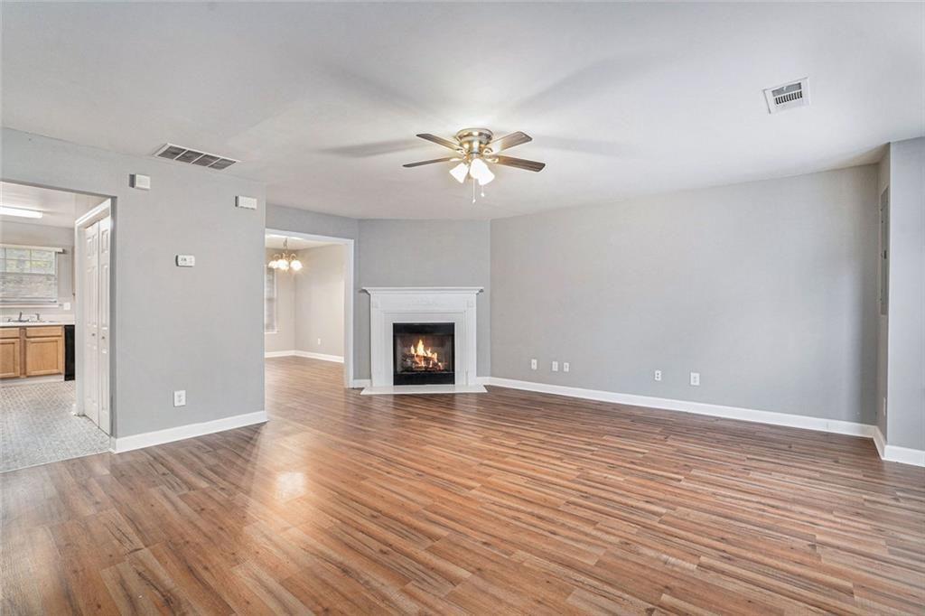 TWIN BRIDGES - Residential