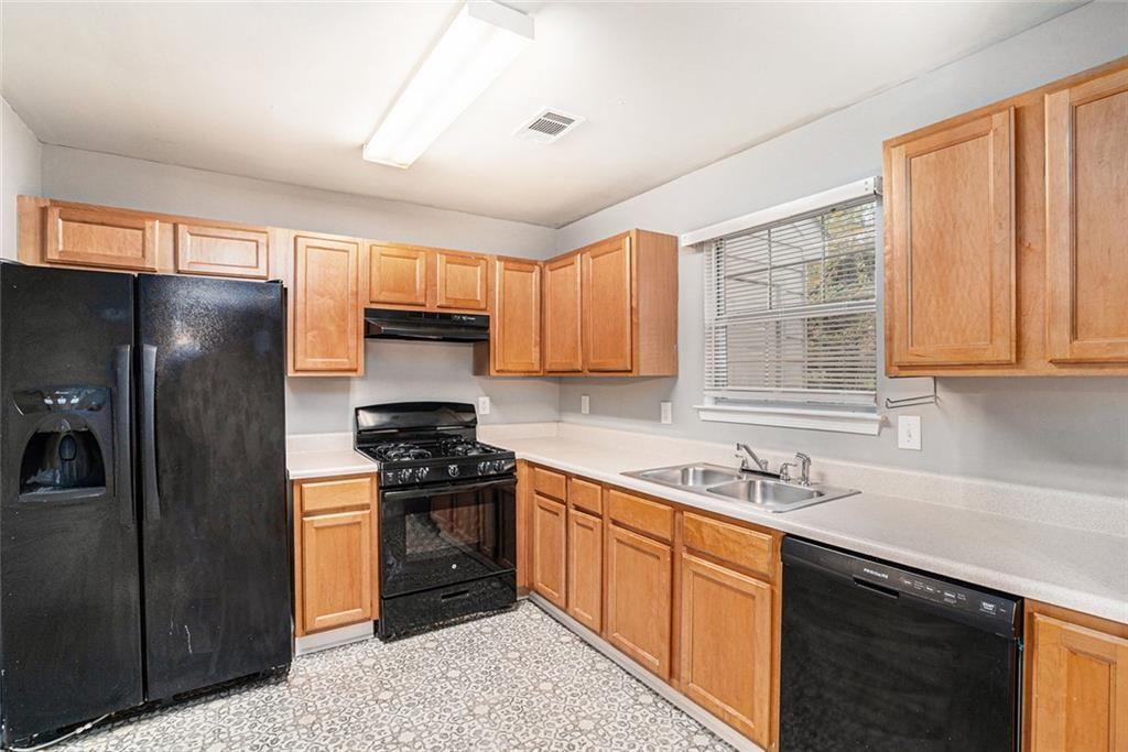 TWIN BRIDGES - Residential