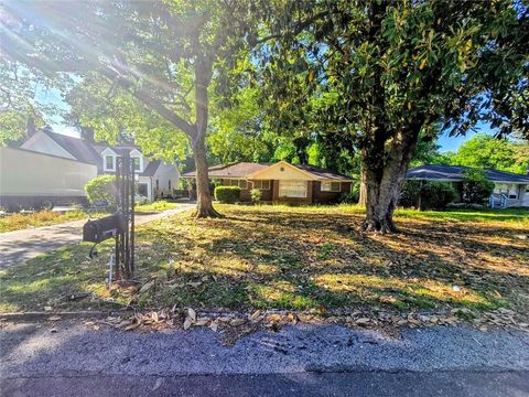 Photo of 3066 Glendale Court, Decatur, GA 30032 (MLS # 7773271)