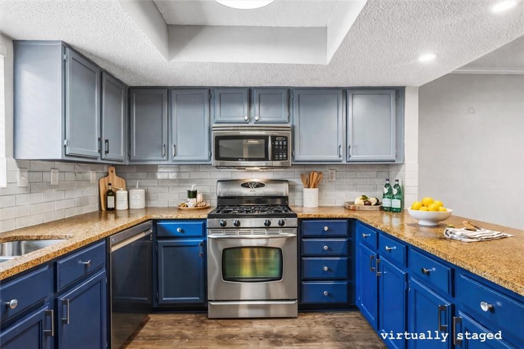 16 Fair Haven Way SE