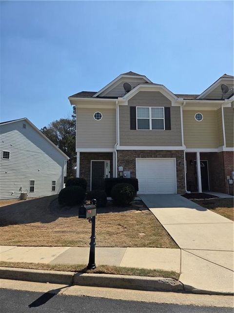 Townhouse For Sale - 2140 Burns View Lane<br/> Lawrenceville, GA 30044