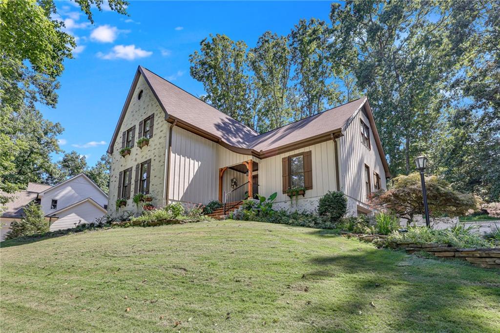3075 Stillwater Drive