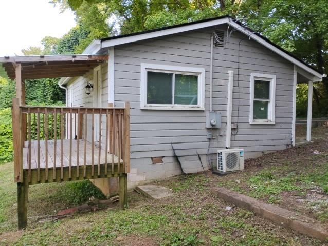 2742 Camp Road