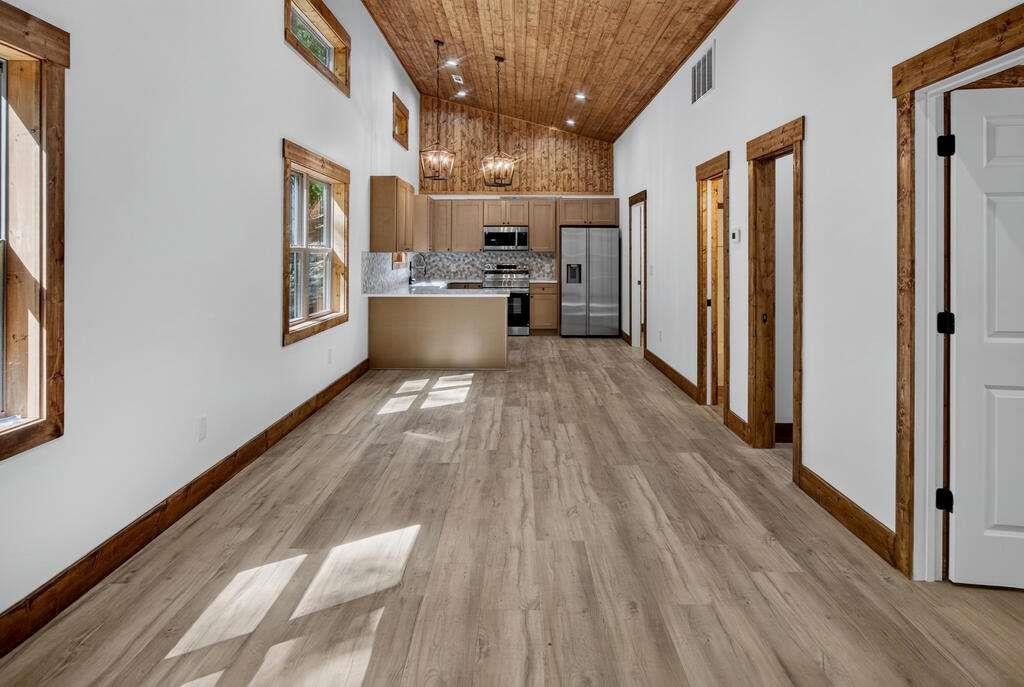 41 Majestic Way