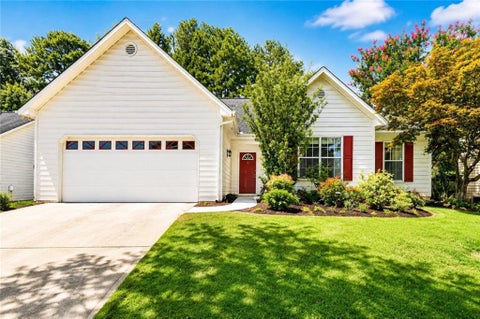 Homes For Sale - 705 Allens Landing Drive<br/> Gwinnett County, Lawrenceville, GA 30045