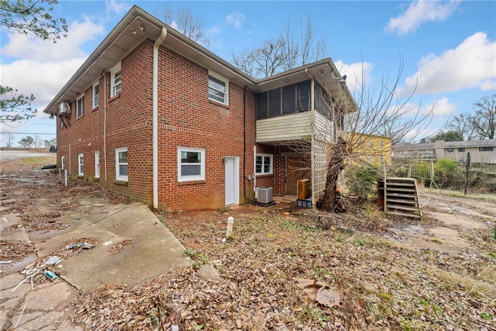 2369 Whites Mill Road