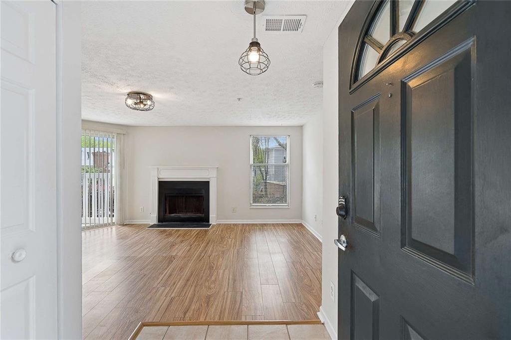 1465 Keys Crossing Drive NE