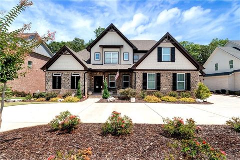 A home in Dacula