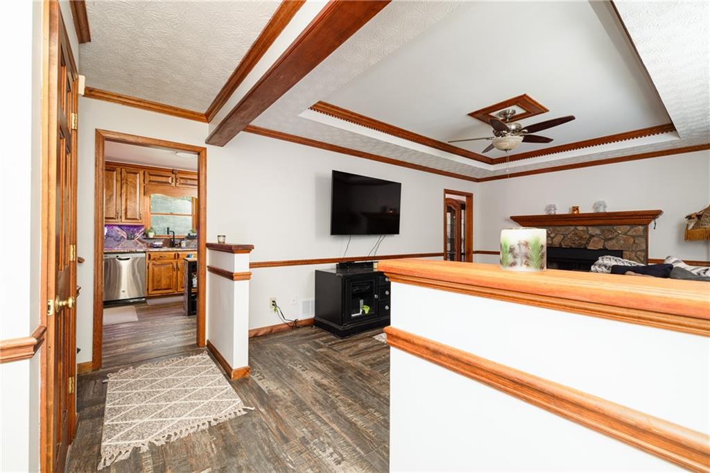 121 Frances Drive, Dallas, Georgia image 3