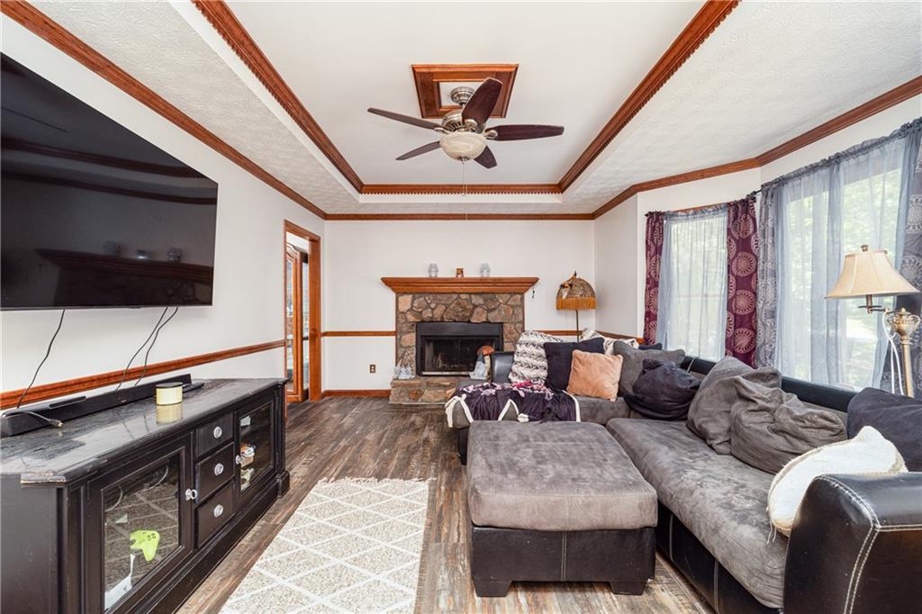 121 Frances Drive, Dallas, Georgia image 5