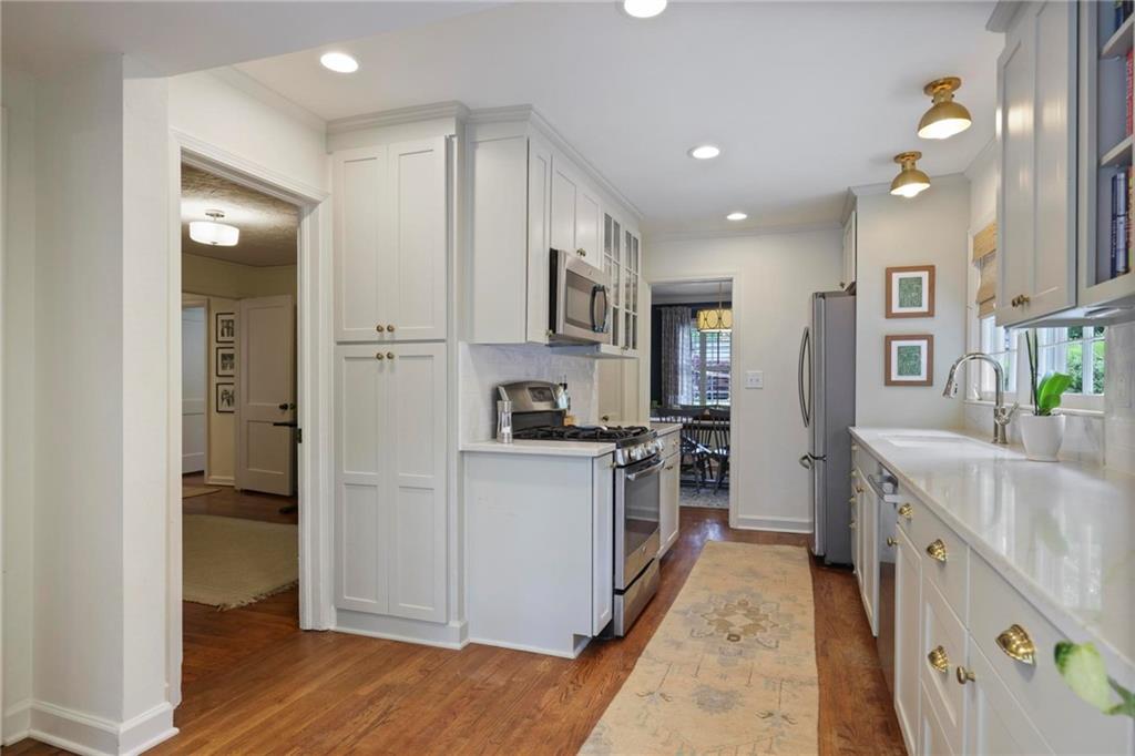 1788 Beacon Hill Boulevard, Atlanta, Georgia image 10