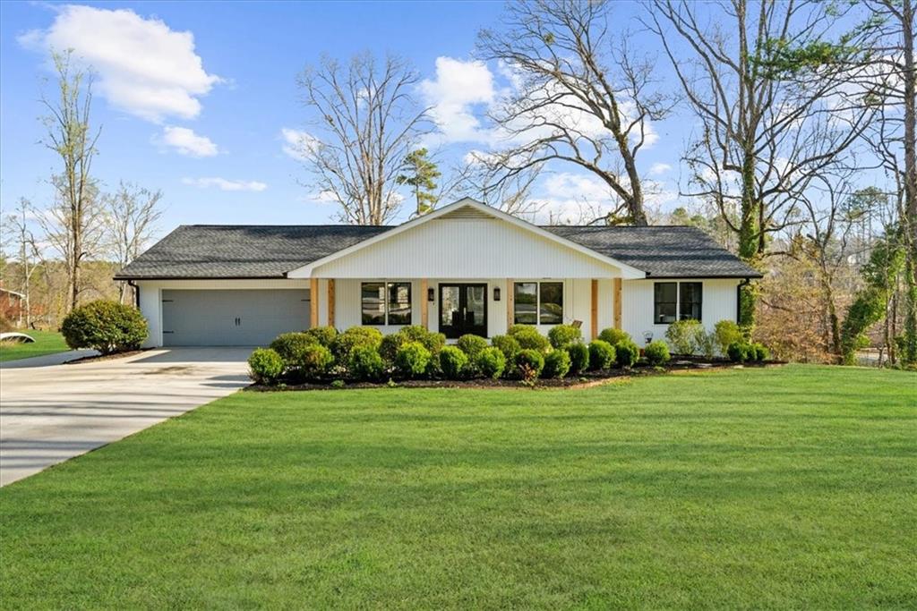 6313 Shoreland Circle