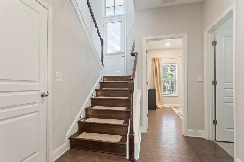 Photo of 1970 Devonwood Drive, Atlanta, GA 30329 (MLS # 7727702)