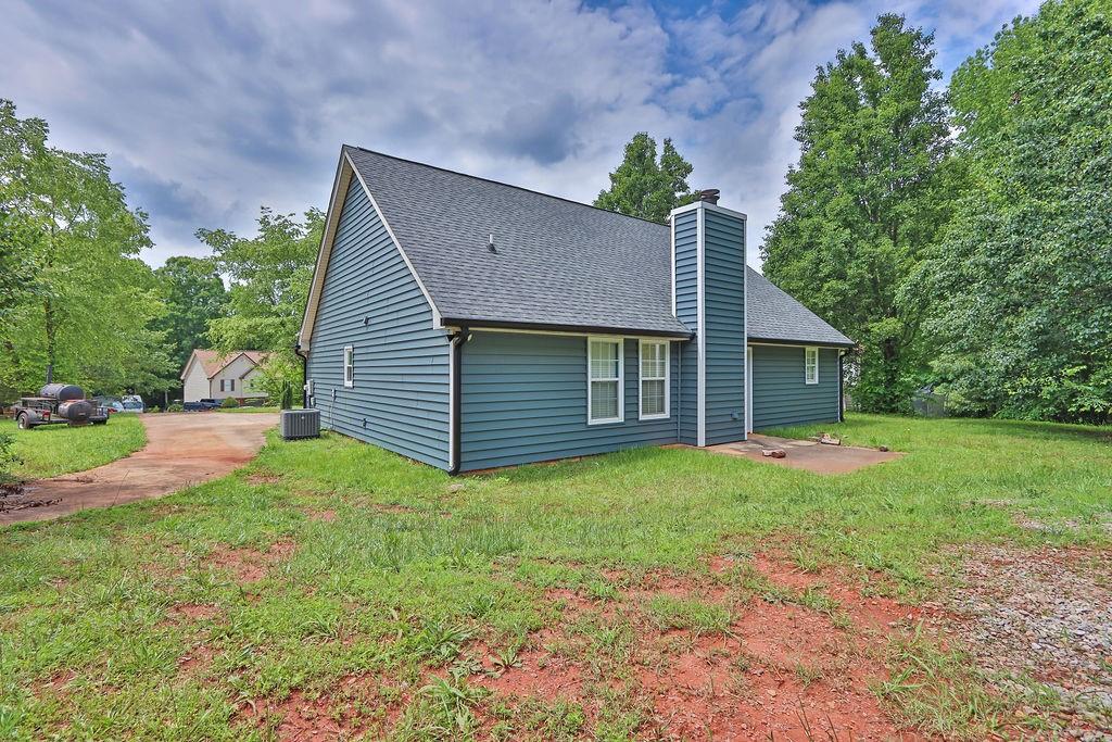 5166 Huntingford Drive, Gainesville, Georgia image 28