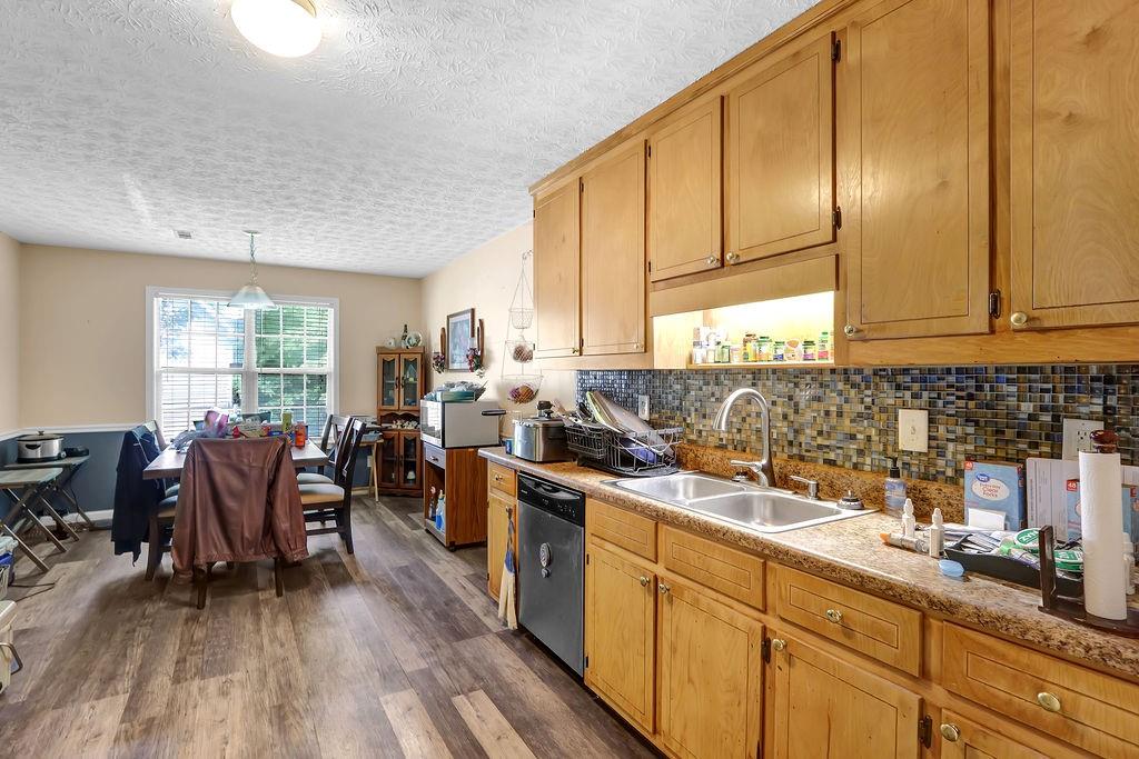 5166 Huntingford Drive, Gainesville, Georgia image 10