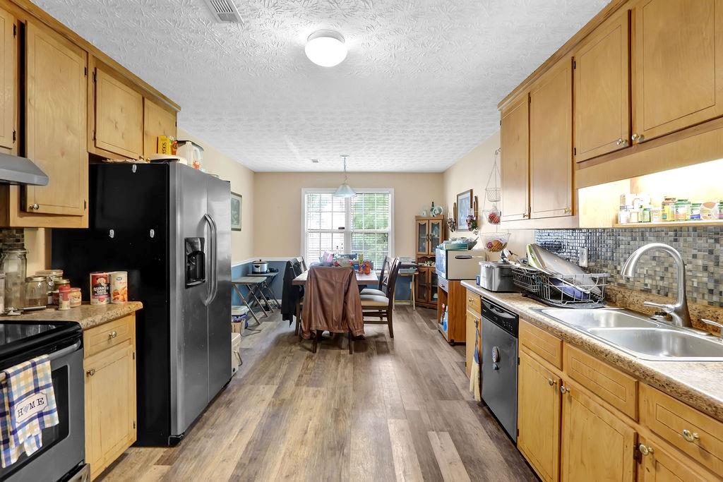 5166 Huntingford Drive, Gainesville, Georgia image 12