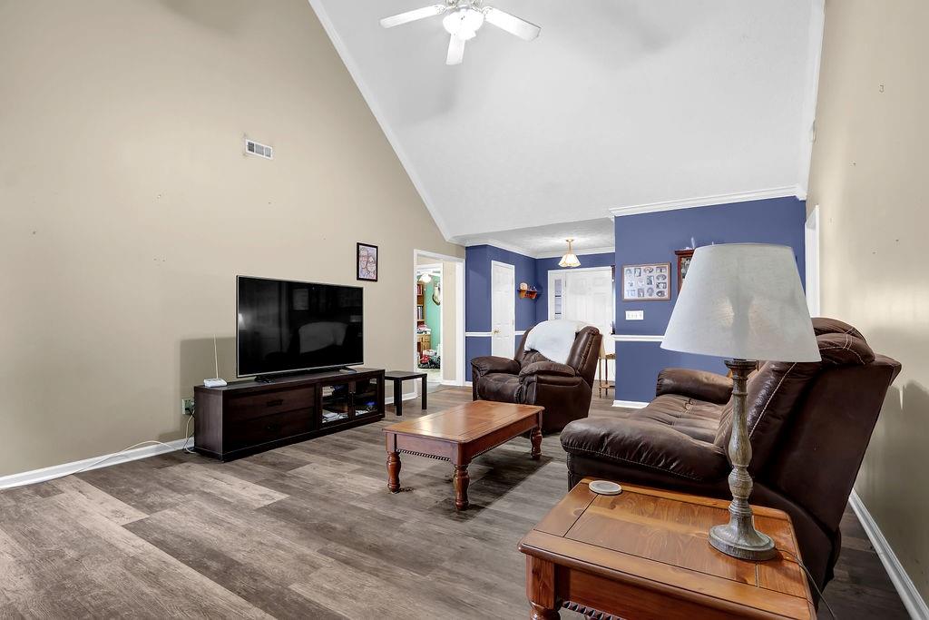 5166 Huntingford Drive, Gainesville, Georgia image 6
