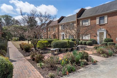 14 Sycamore Square Decatur GA 30030