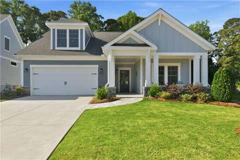 Homes For Sale - 3492 Fishpond Circle<br/> Dacula, GA 30019