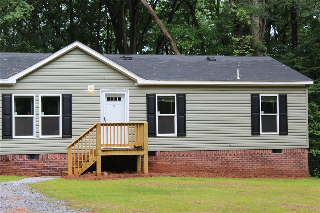 2713 Brays Lake Road, Royston, Georgia image 4